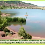 Nyaraló La Coustouline Lacoste